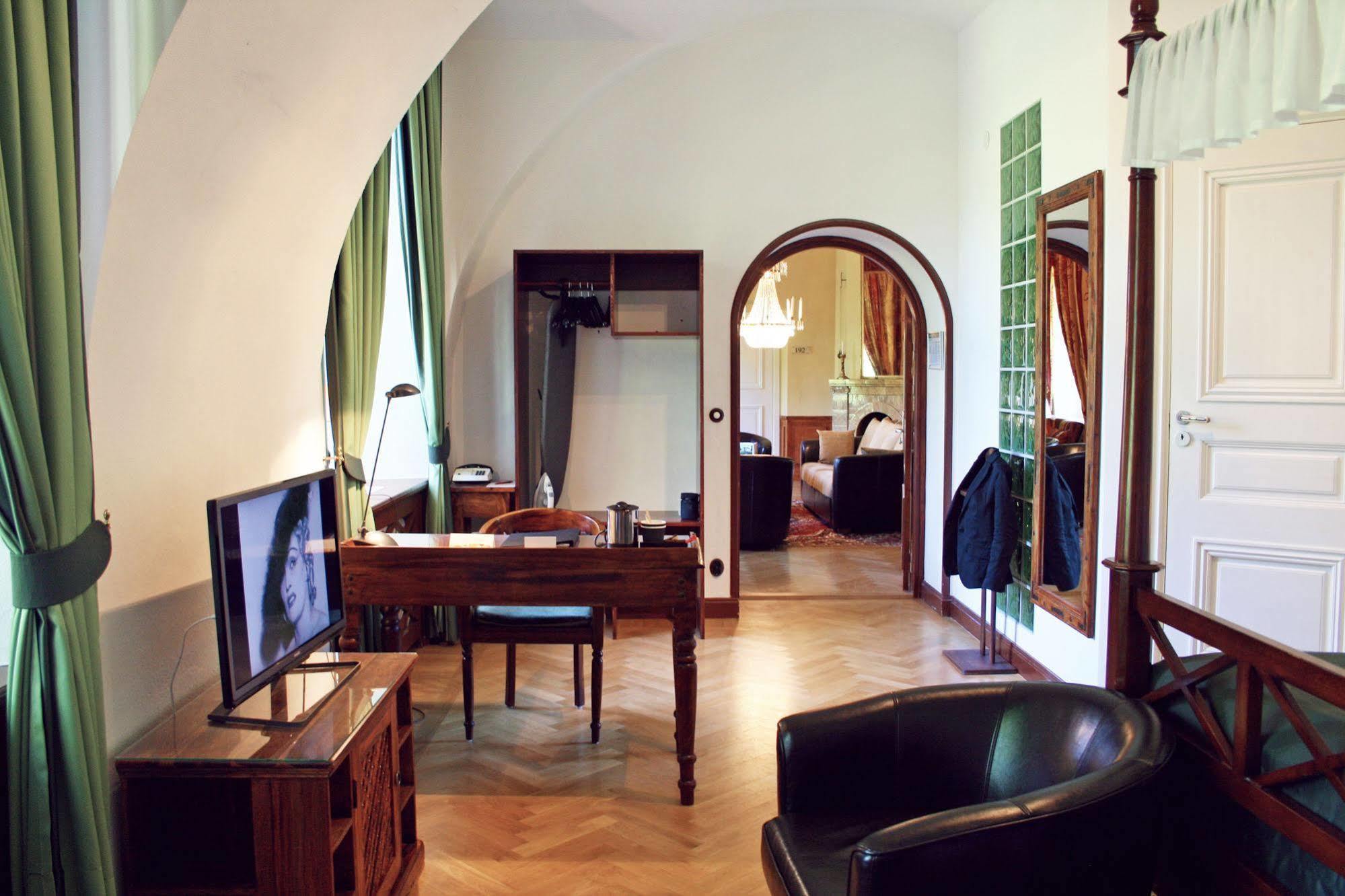 Herrgard Hotel